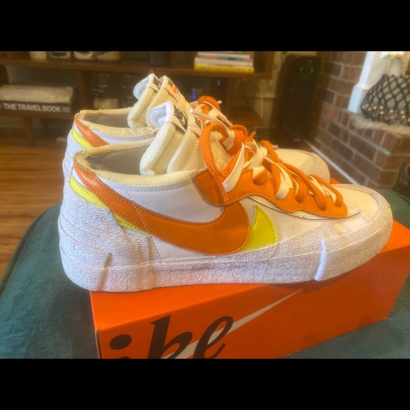 Nike Blazer Low Sacai Men USD12 White Magma Orange - Picture 5 of 16